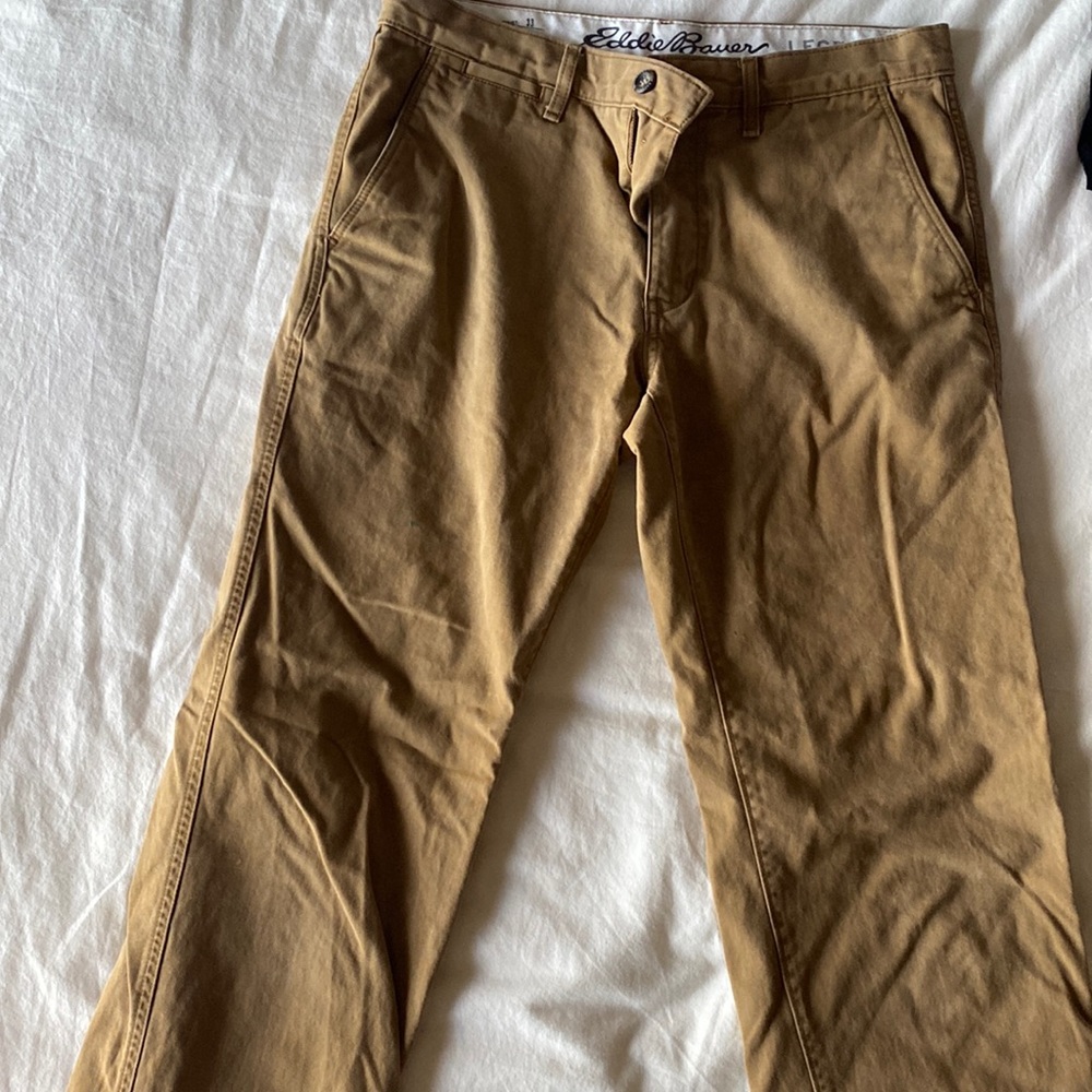 Eddie Bauer Legend Wash Chino Pants, classic fit, 33x34, dark tan
